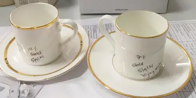 Test cups, 7% and 10% liquid gold